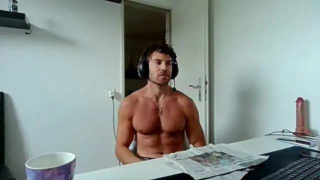 alpha-hunk Webcam-Show