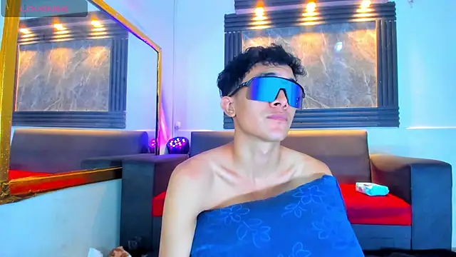 Yeff_26's Webcam Show
