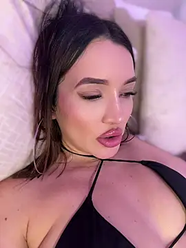 Bella-taylorr Live XXX-Chat