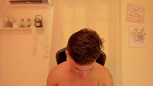 sexy_andres01: вебкам-шоу