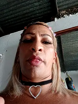 boss-thebitch Adlı Modelin Canlı XXX Sohbeti