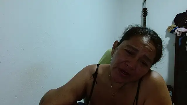 Chat +18 de katia_mature ao vivo