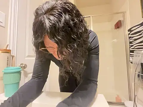 wynterheat's Live XXX Chat