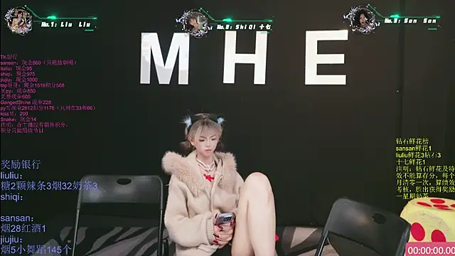 MHe-002のライブXXXチャット