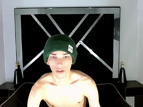 sora_jun webkamerás műsora