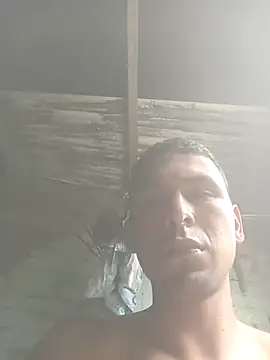 Show modela PROSTITUTO-RICO na web-kameri
