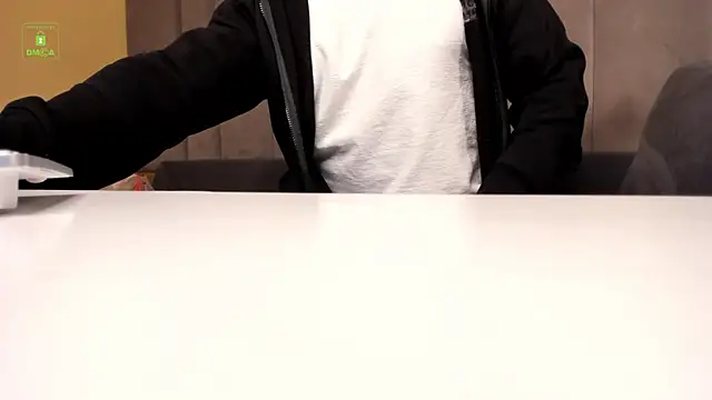 BrandonNorris Show Webcam