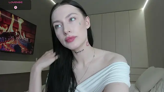 JenniferQueen11: онлайн-секс-чат