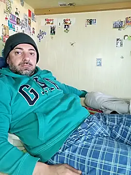 toro23xxxl Live XXX Chat