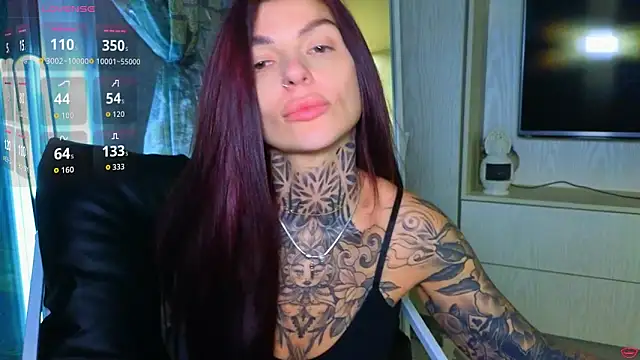 tattooedBabyy Show in webcam