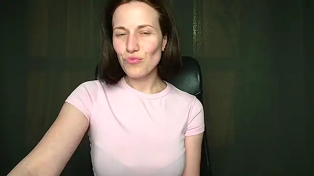 Kelly_Kisss élő XXX-chatje