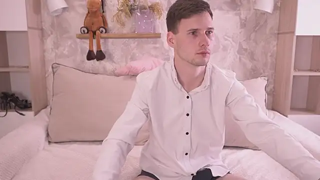 Magic_Pasha: вебкам-шоу