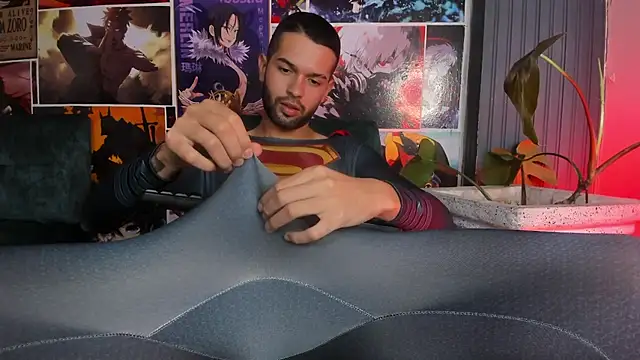 Ian_ValentiのライブXXXチャット