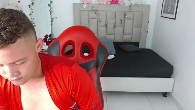 sven_fox723 élő XXX-chatje