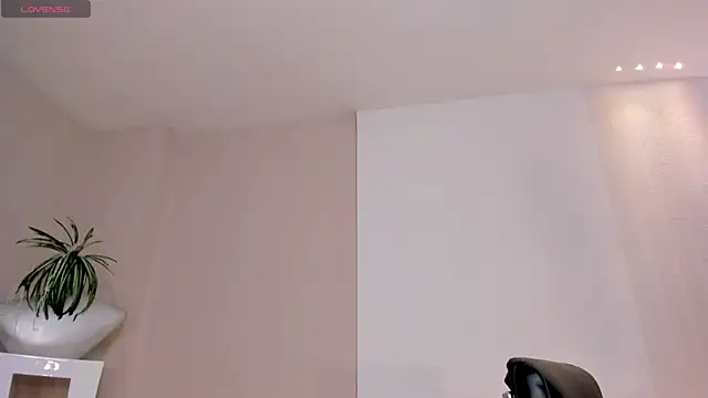 SunnyRivers Live XXX Chat