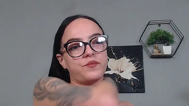 IzabelllNoir – Naživo XXX chat