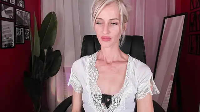 CindySwn Live XXX chat