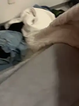crustyyy1 网络视讯表演
