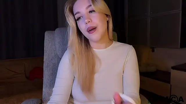 ariashaa – Naživo XXX chat