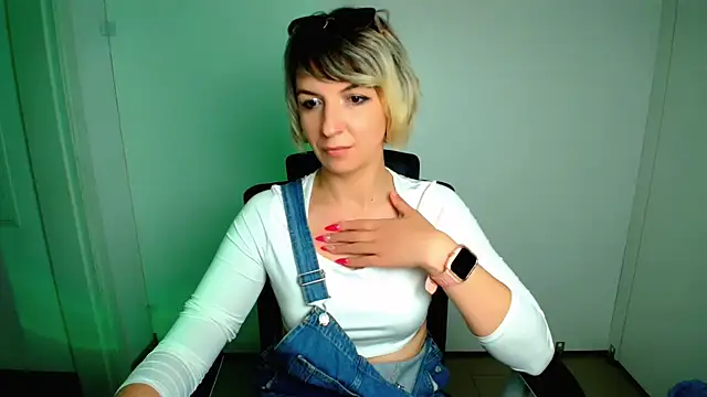 Lana_Foxyy: онлайн-секс-чат