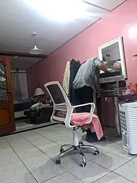 Show de ratomau na webcam
