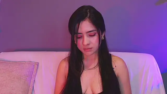 adara_johnson__ webcam show