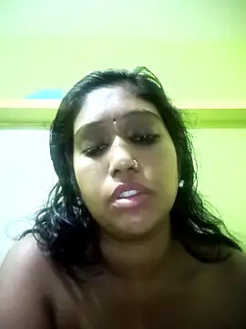 Chat XXX ao vivo de bannerjeesneha20