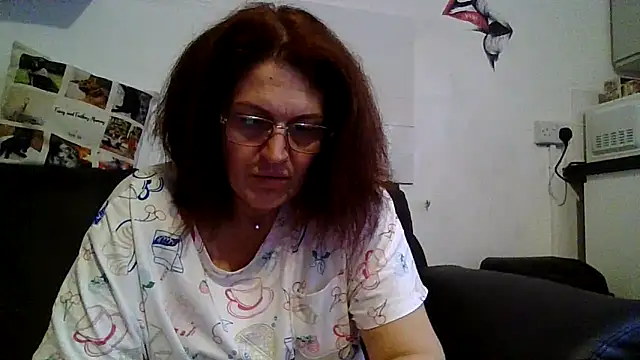 XXX chat uživo modela RubyyRosee