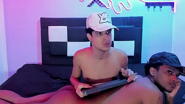 Онлайн чат XXX Lucky_boys__X