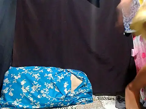 AwesomeMistress_Bigcock Live XXX Chat
