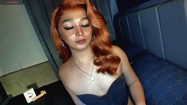 Chat XXX en directo de TrinityFucksYou