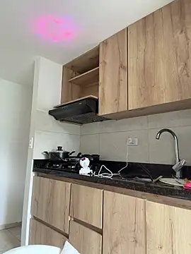 XXX chat uživo modela Camistar18