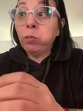 LupitaHaze Chat XXX in diretta