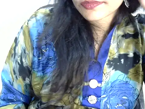 Chat +18 de Neha_Sharma2 ao vivo
