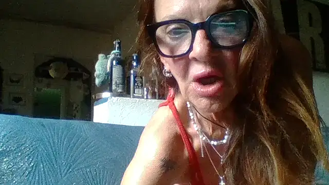 gildamilf's Live XXX Chat