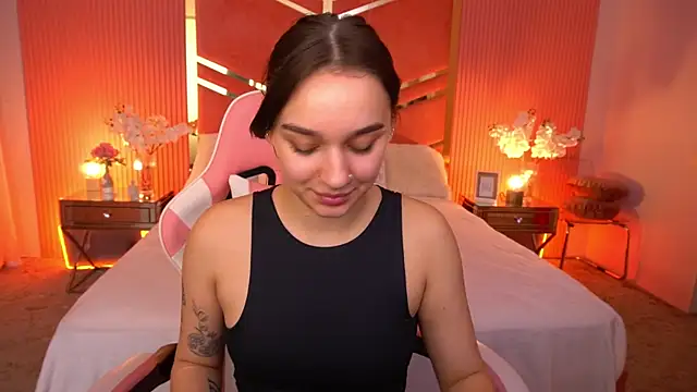 FlirtyMusa's Webcam Show