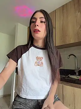 Camistar18 élő XXX-chatje