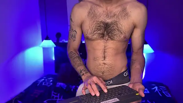 Онлайн чат XXX Karim_mansur