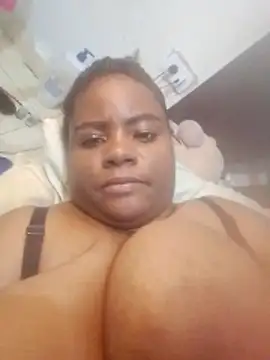 bigtitssxx Live XXX-Chat
