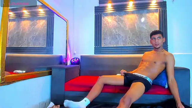 Yeff_26's Webcam Show