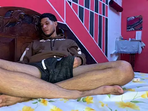 tanned_boy Live XXX-Chat