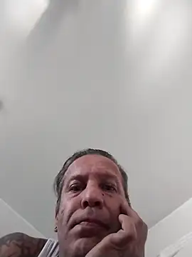 Živý XXX chat AceticPinscher