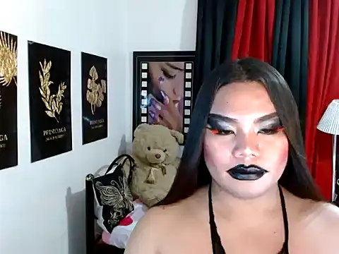 TSbrianaHugeCock's Live XXX Chat