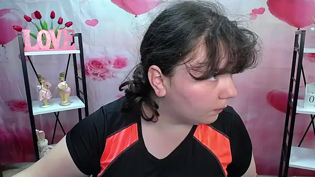 NeonilaLisova's Live XXX Chat