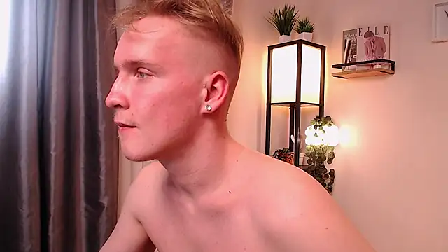 XXX chat uživo modela AlexxSweet