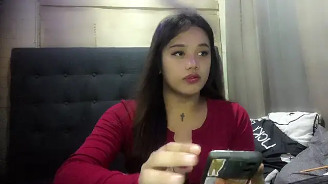 Ur_WifeyMarie: вебкам-шоу