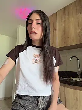 Camistar18 Adlı Modelin Web Kamerası Şovu
