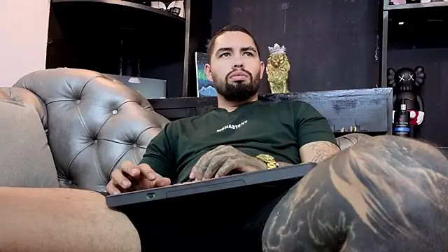 Webkamerová show matteosantos