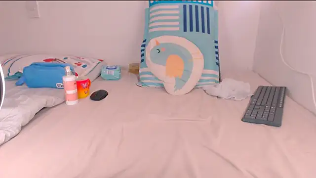 Živý XXX chat shunrei_saan
