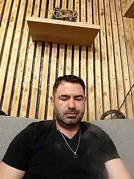 yuyukyler live XXX chat